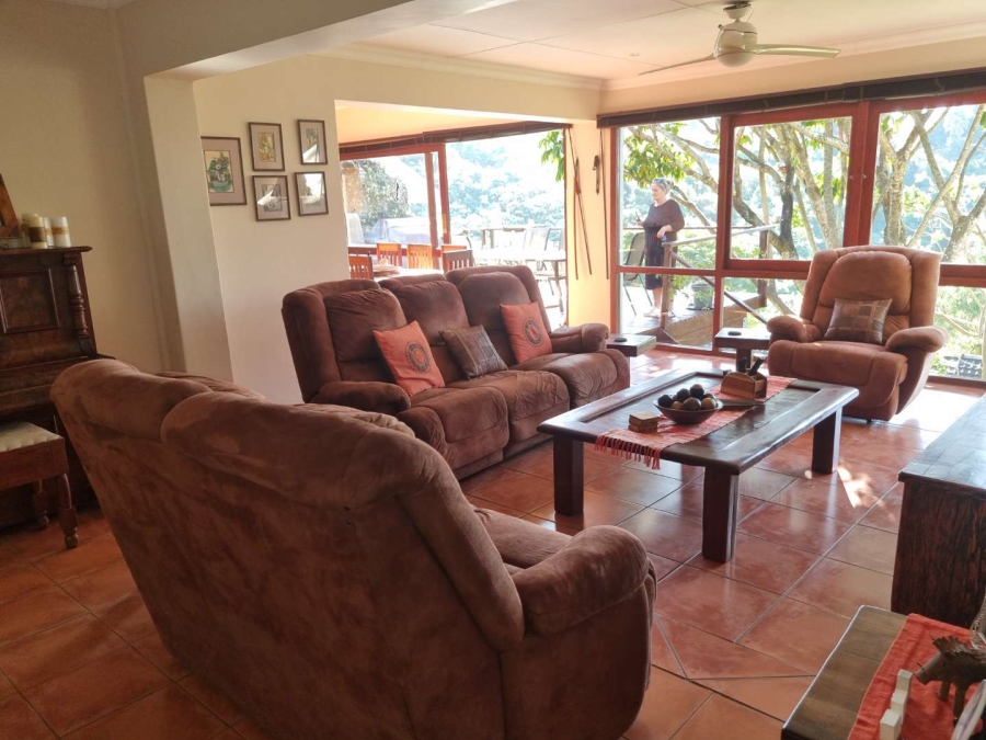 5 Bedroom Property for Sale in Vincent Heights Eastern Cape